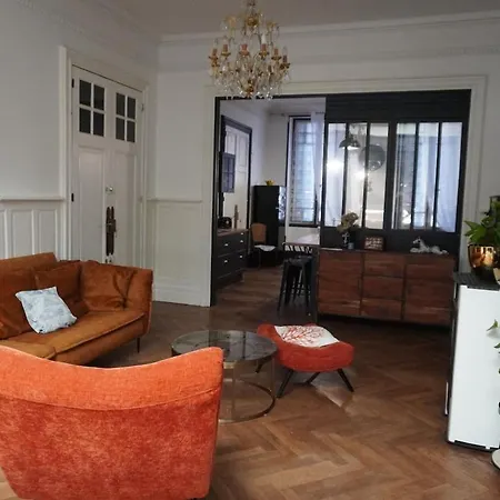Charming With Garden Appartement *